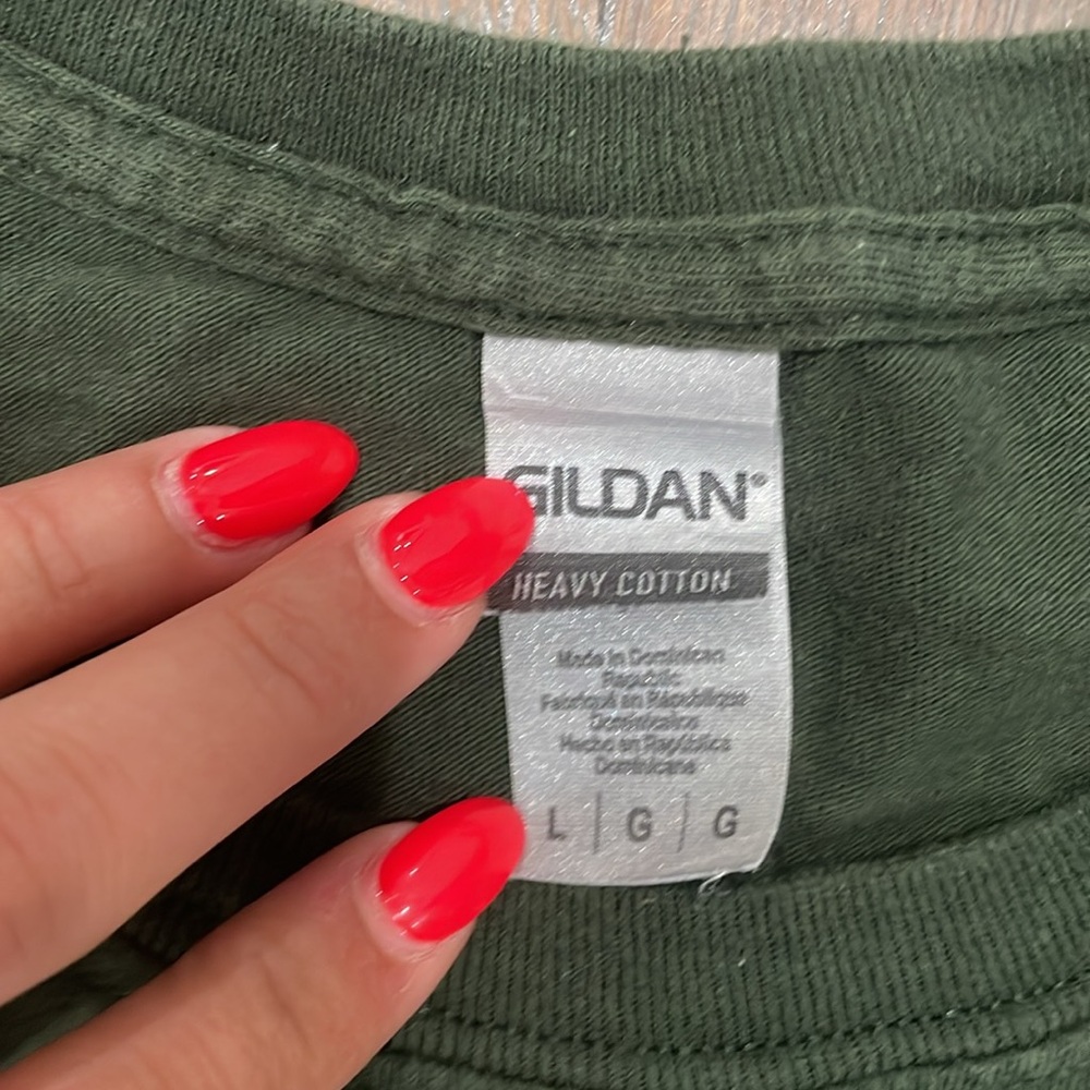 Gildan Green and Yellow Short Sleeve Tee - Picture 2 of 3